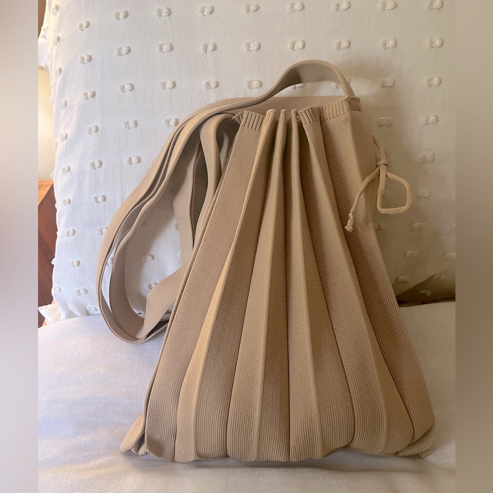 Brand new! Salvador Bachiller rare folding bag